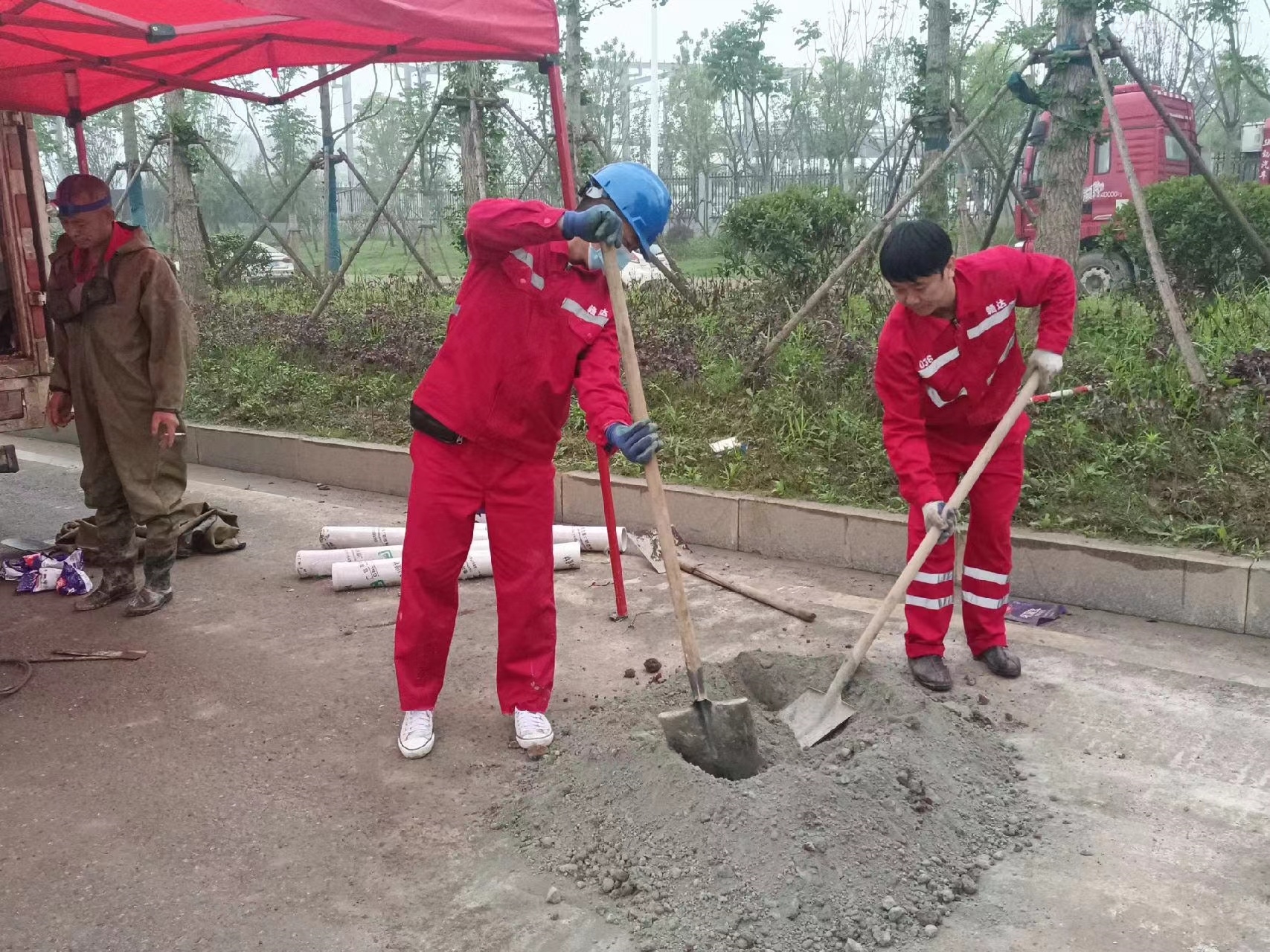 黄圃镇管道疏通哪家好】及时进行市政管道清淤
