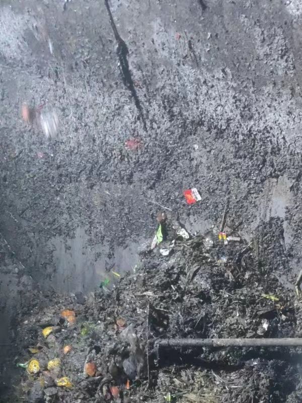 黄圃镇污水池清理